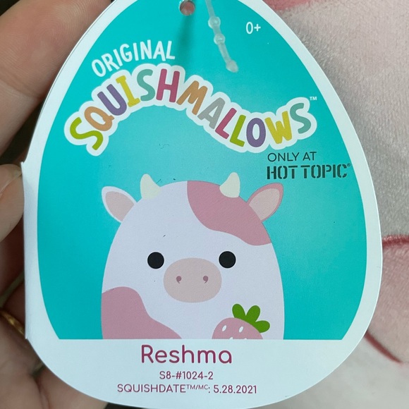 SOLD — Reshma the Strawberry Cow Squishmallow — Hot Topic Exclusive - Picture 4 of 4